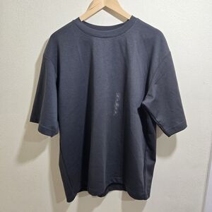 Uniqlo Oversized T-Shirt